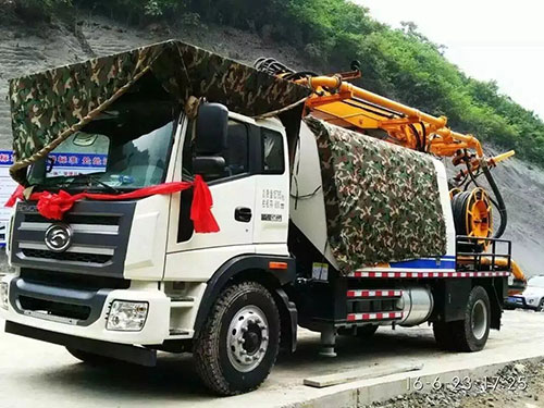 噴射混凝土機(jī)械手施工 噴射混凝土機(jī)械手施工
